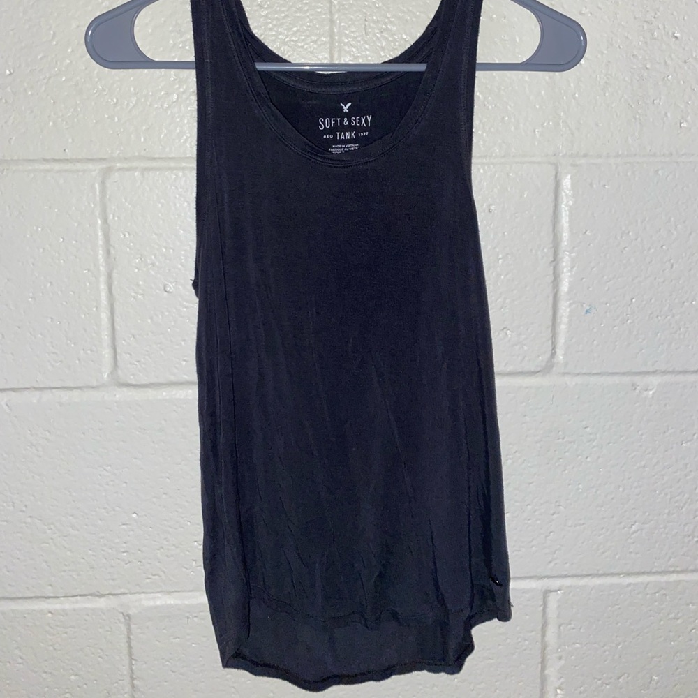 Soft and sexy American Eagle charcoal grey tank